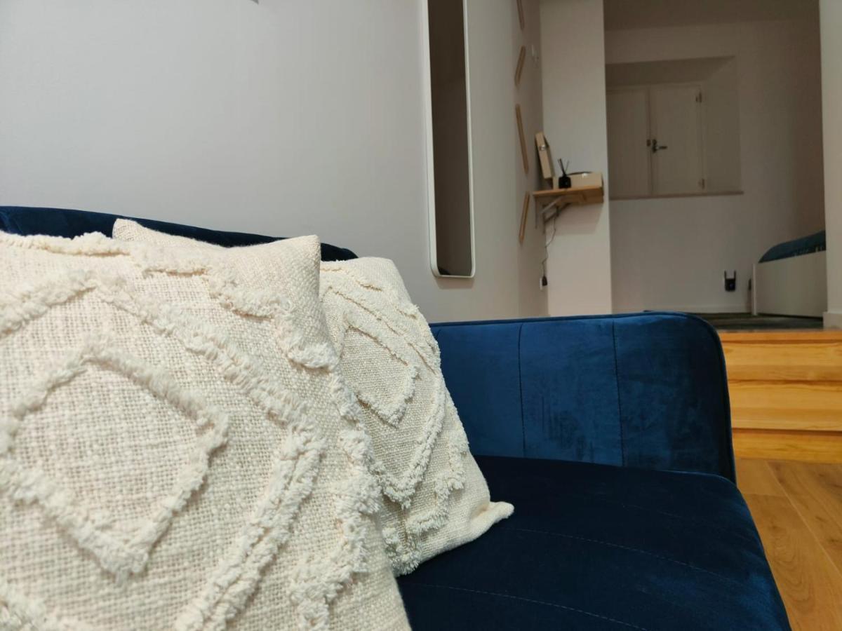 Blue Essence Apartment - Central Κοΐμπρα Εξωτερικό φωτογραφία